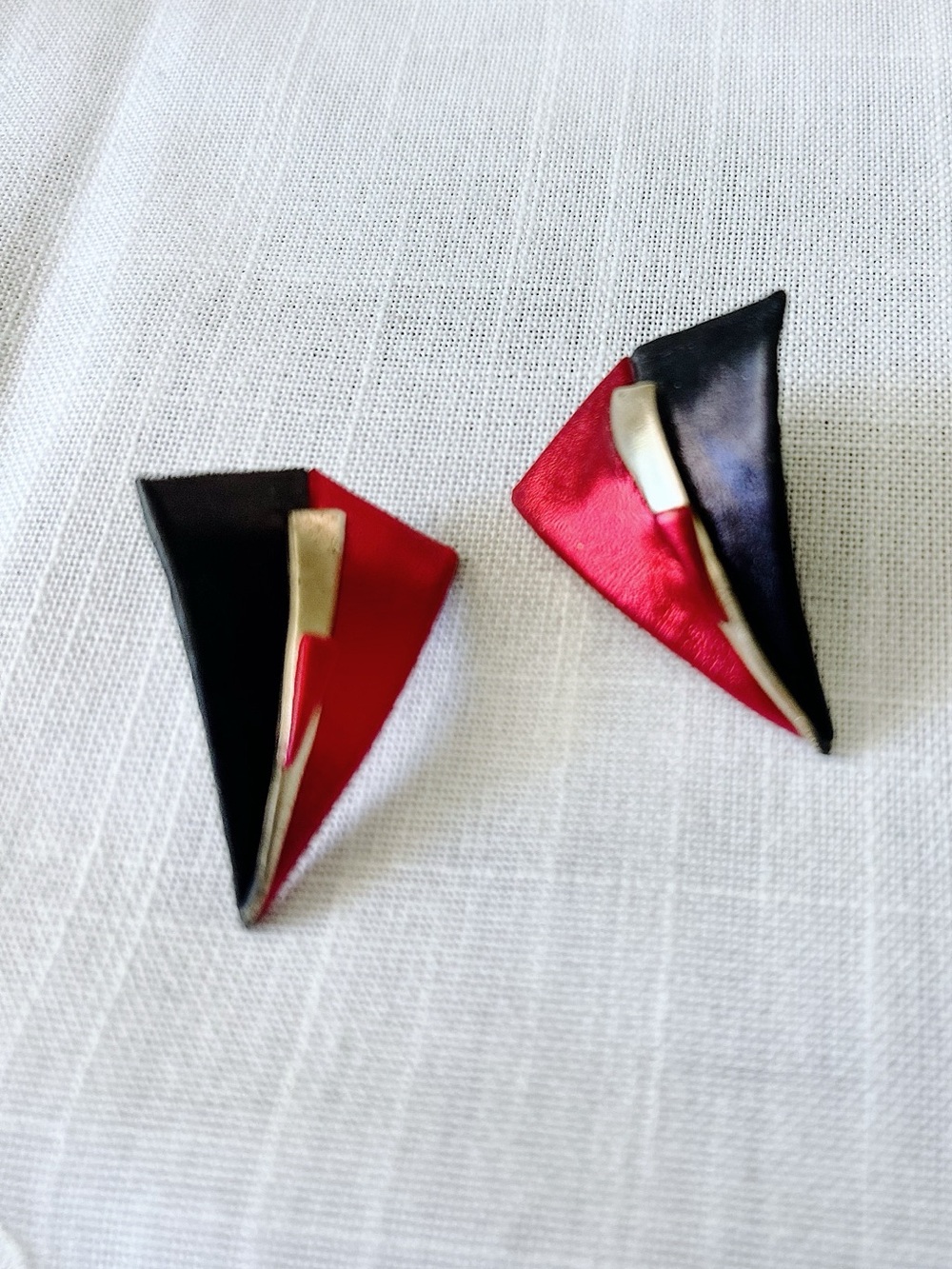 Red and Black Geometric Enamel Stud Earrings